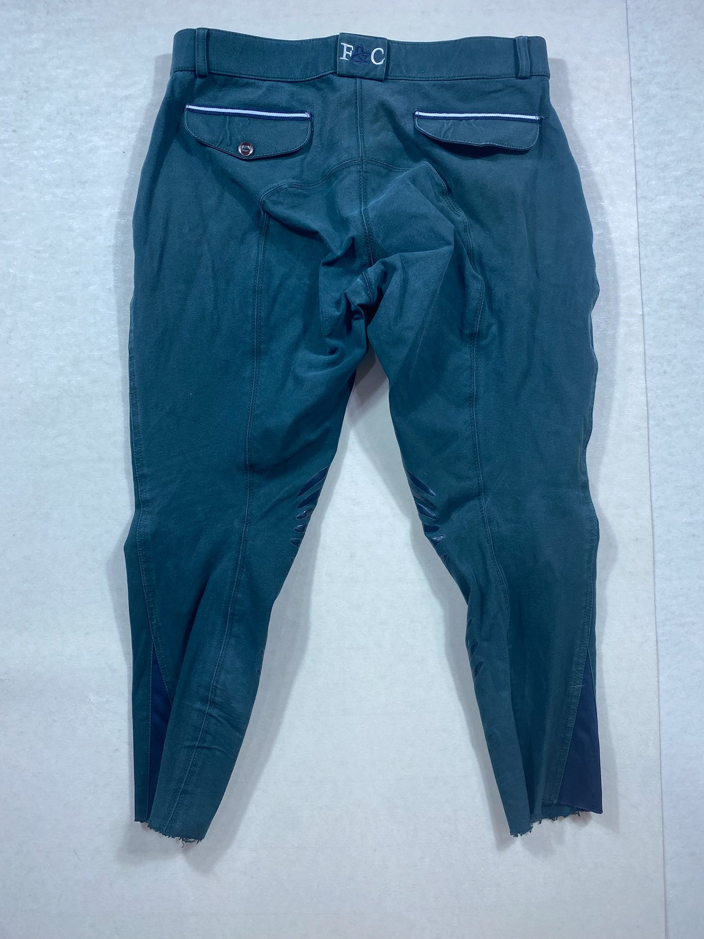 Pantalon Flags&Cup vert foncé – Taille 42