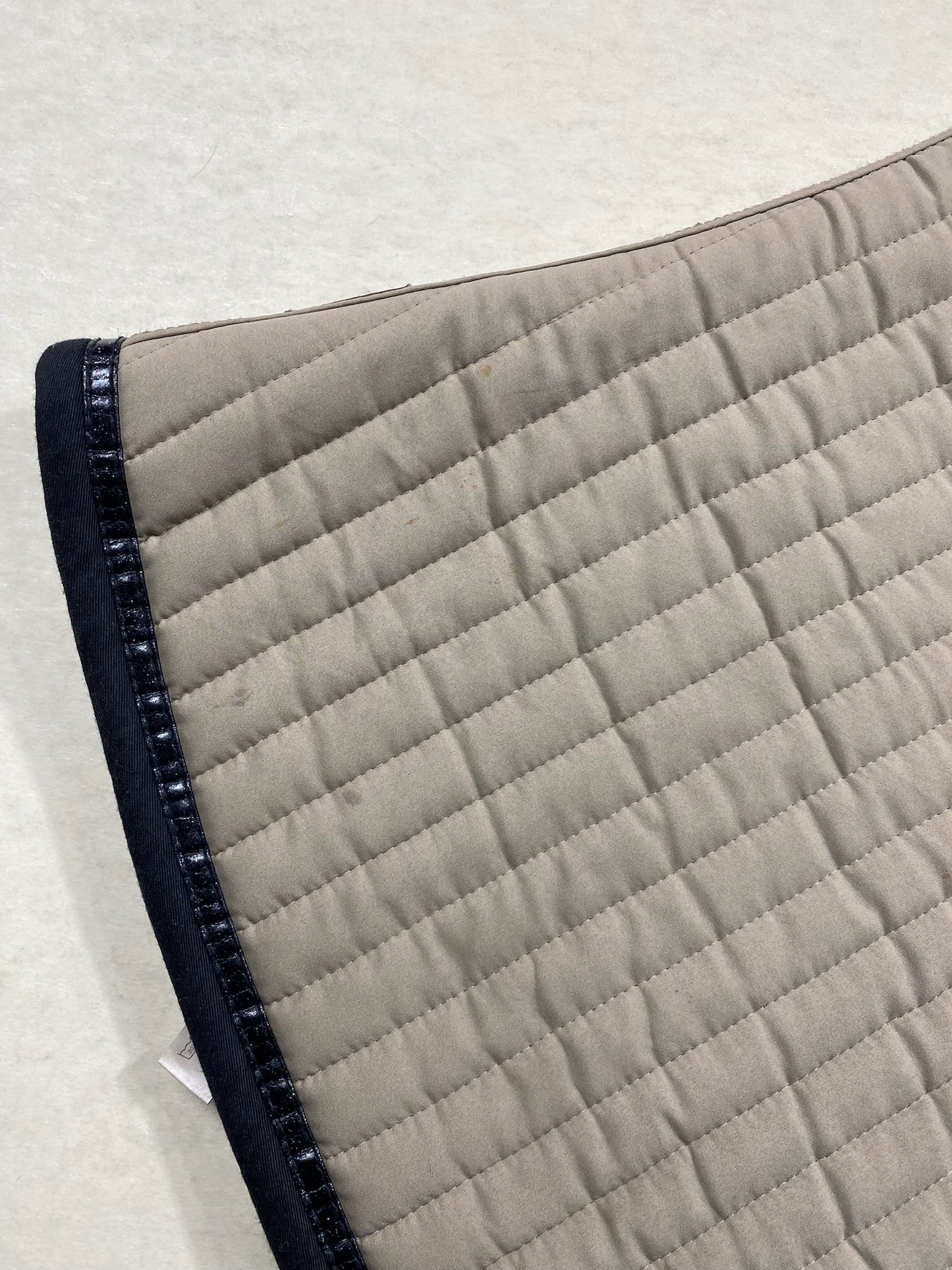 Tapis Harcour Karembar Beige - Dressage