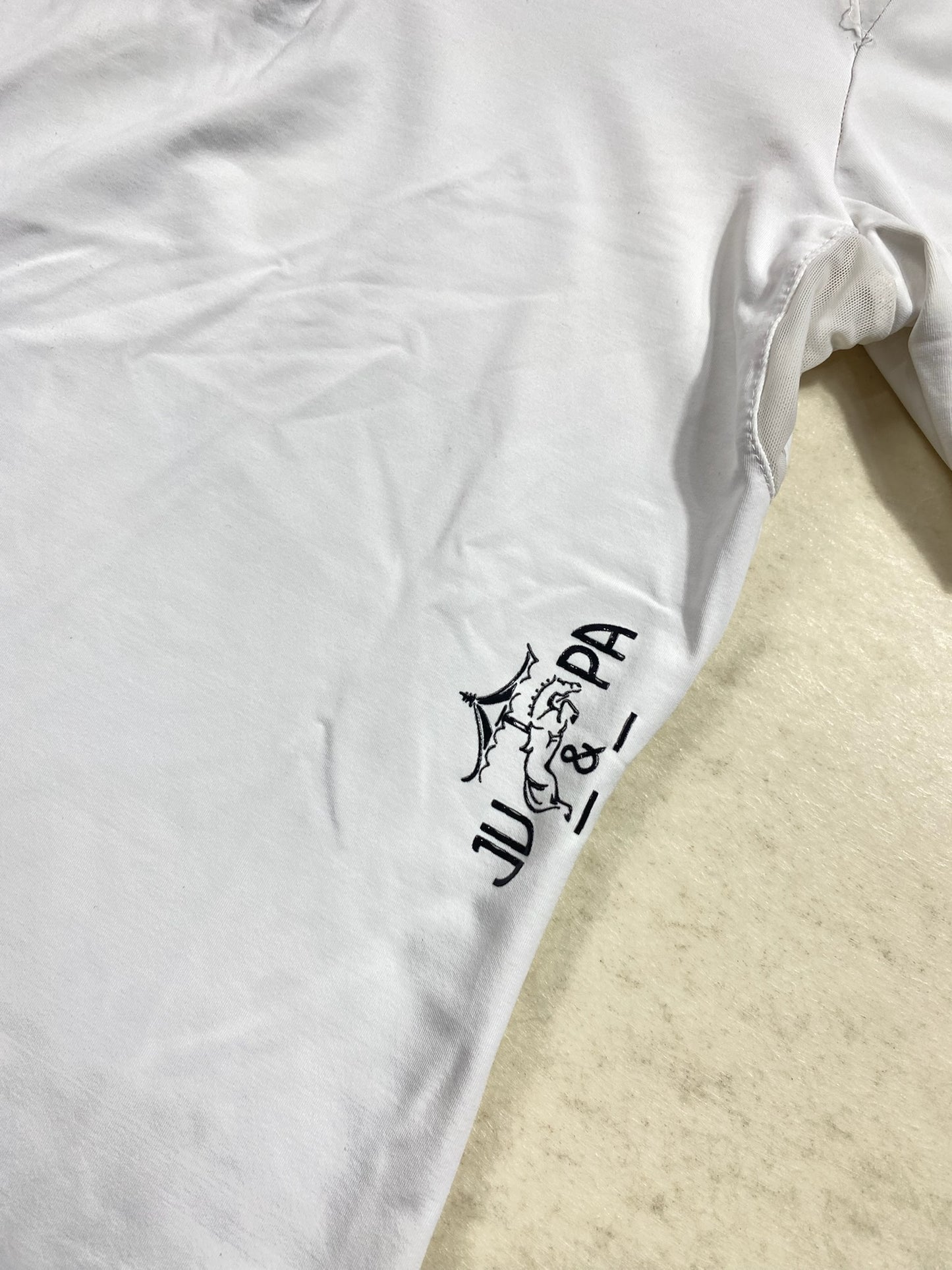 Polo de concours Ju et pa – Blanc – Taille XS