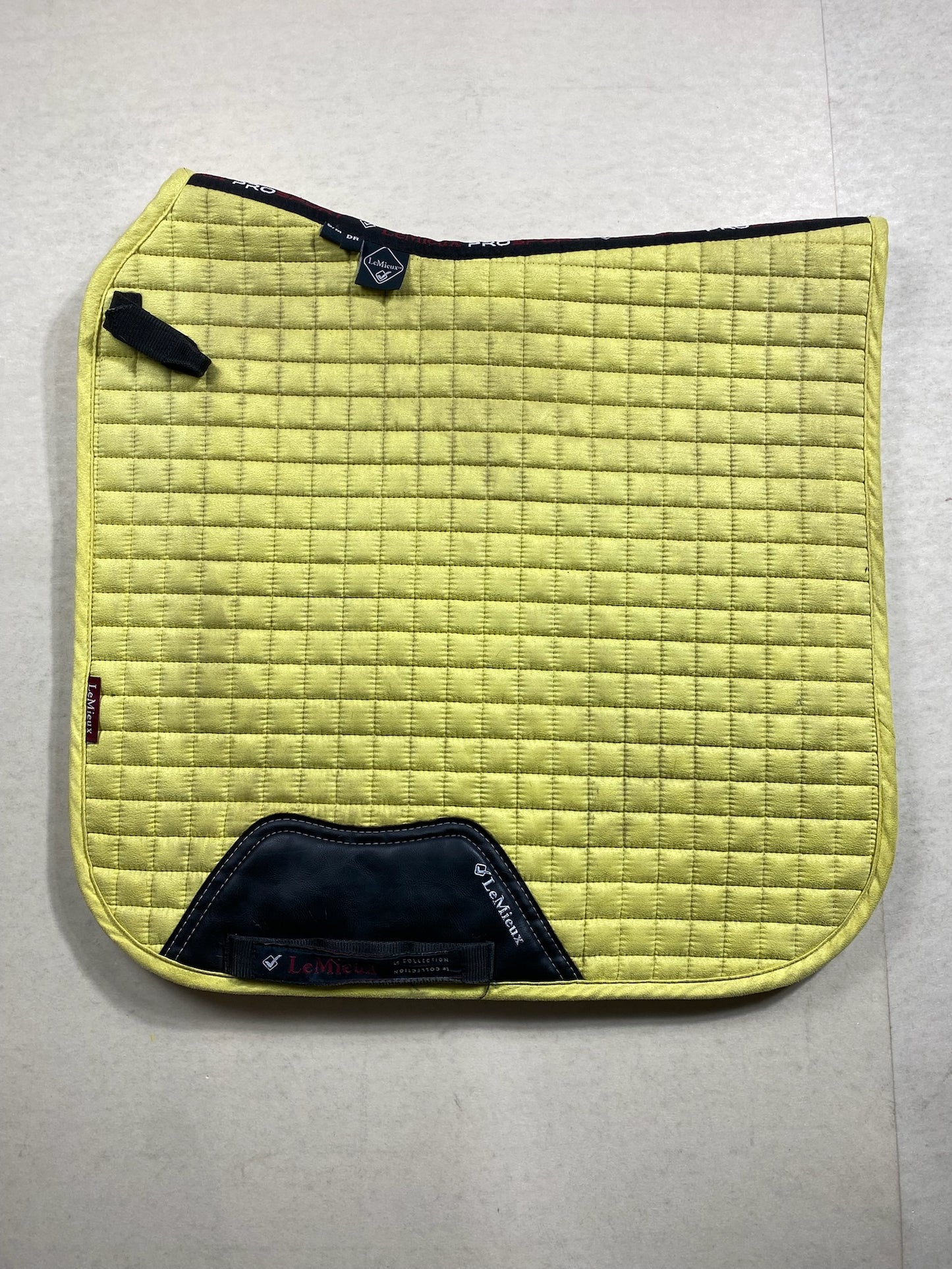 Tapis de dressage Lemieux – Jaune – Taille S/M