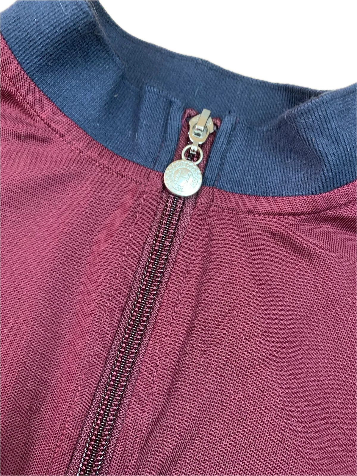 Polo Technique Harcour Manches Longues Bordeaux S : Performance & Style